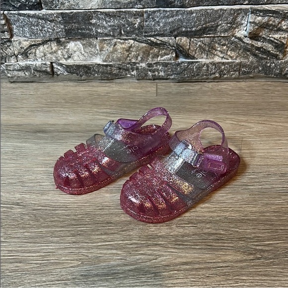 NWOT Carter's Purple/Pink Glitter Jelly Sandals - Picture 2 of 4